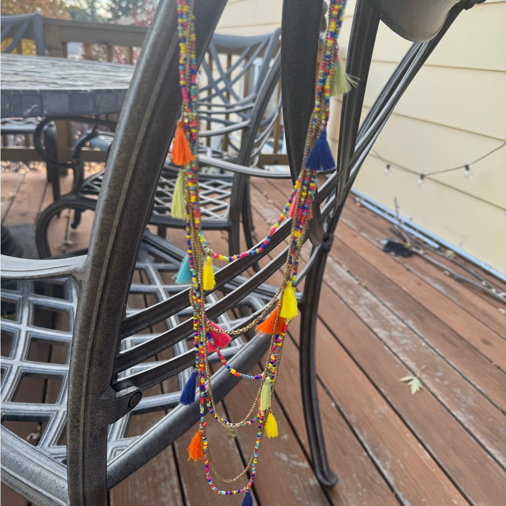 Multicolor beads and tassels necklace